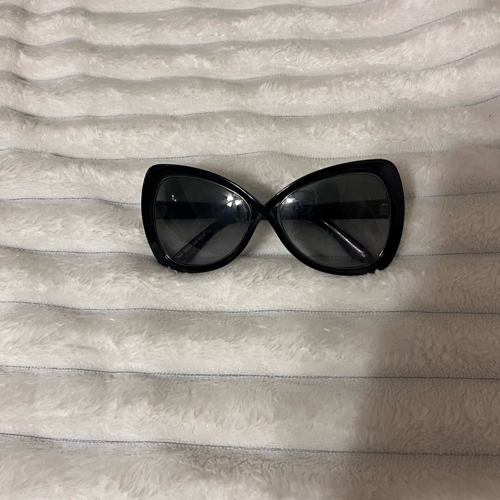 Jade Black Oversized Butterfly Sunglasses- Tom Ford